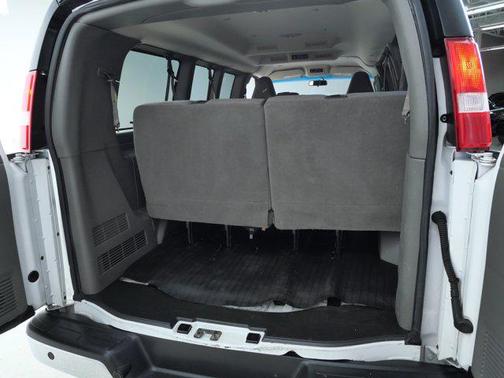 2018 Chevrolet Express 2500 LT