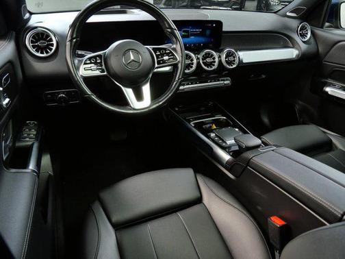 2023 Mercedes-Benz EQB 350 4MATIC