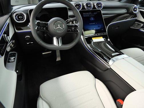 2026 Mercedes-Benz GLC 300 4MATIC