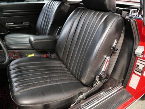 Red 1984 Mercedes-Benz E-Class