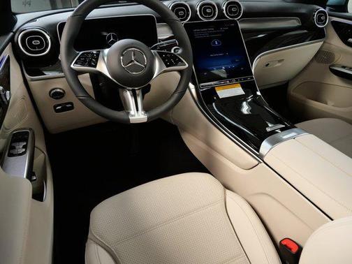 2026 Mercedes-Benz GLC 300 4MATIC