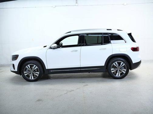 2025 Mercedes-Benz GLB 250 4MATIC