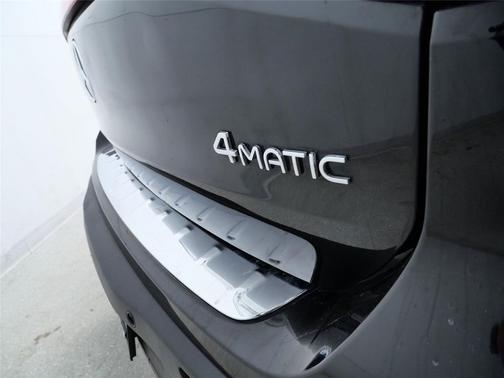 2023 Mercedes-Benz EQB 300 4MATIC