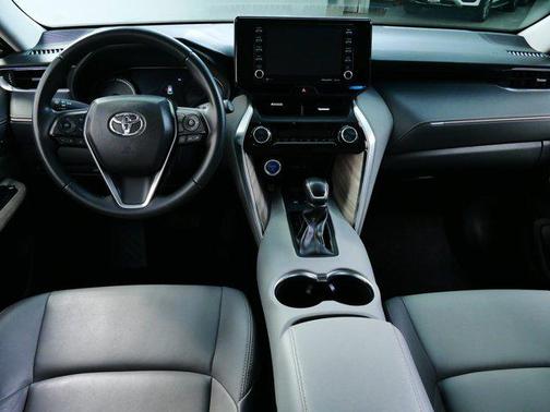 Celestial Black 2022 Toyota Venza XLE