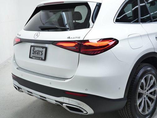 2025 Mercedes-Benz GLC 300 4MATIC