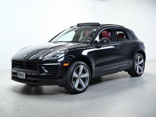 2023 Porsche Macan Base