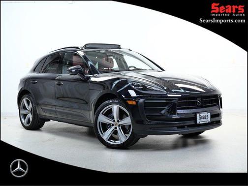 2023 Porsche Macan Base