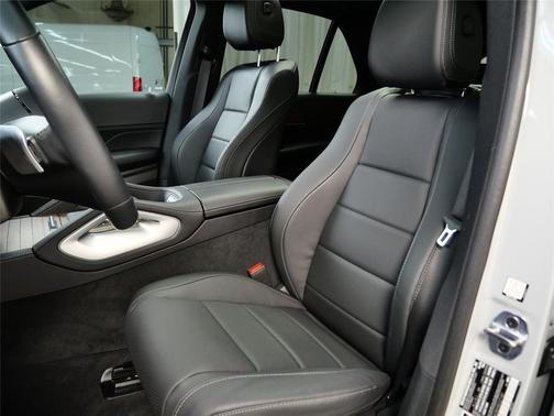 2025 Mercedes-Benz GLE 450e 4MATIC