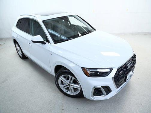 2024 Audi Q5 e 55 S line Premium Plus