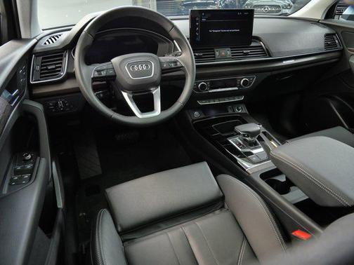 2024 Audi Q5 e 55 S line Premium Plus