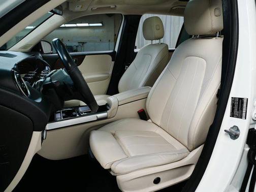 2020 Mercedes-Benz GLB 250 4MATIC