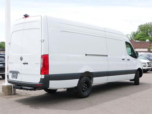 2025 Mercedes-Benz Sprinter 3500 High Roof