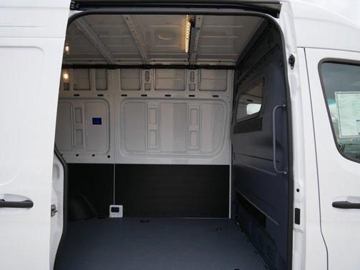 Arctic White 2025 Mercedes-Benz Sprinter 2500 Standard Roof