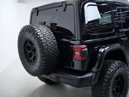Black Clearcoat 2019 Jeep Wrangler Unlimited Rubicon