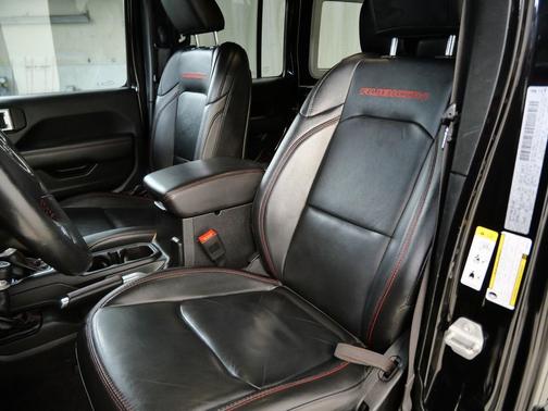 Black Clearcoat 2019 Jeep Wrangler Unlimited Rubicon