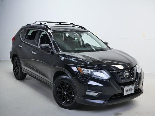 Magnetic Black 2018 Nissan Rogue SV