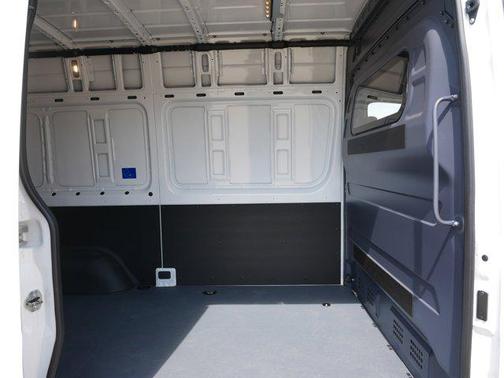 2025 Mercedes-Benz Sprinter 2500 Standard Roof