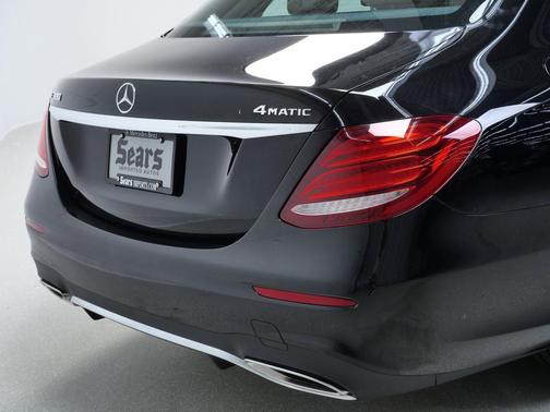 Black 2019 Mercedes-Benz E-Class 4MATIC