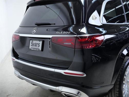 2025 Mercedes-Benz Maybach GLS 600 4MATIC