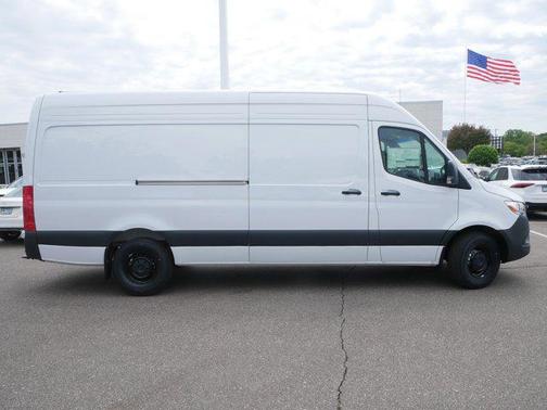 2025 Mercedes-Benz Sprinter 2500 High Roof