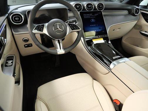 2026 Mercedes-Benz GLC 300 4MATIC