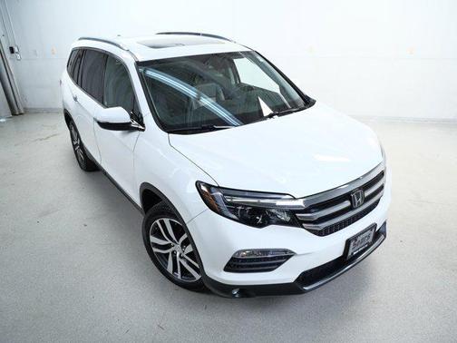 2017 Honda Pilot Elite