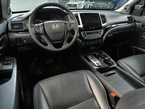 2017 Honda Pilot Elite