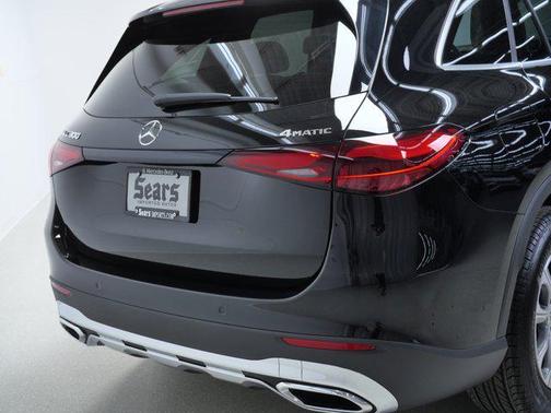 Black 2026 Mercedes-Benz GLC 300 4MATIC