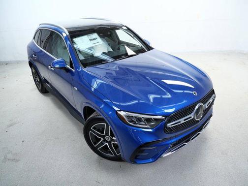 2025 Mercedes-Benz GLC 350e Base
