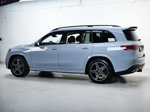 2026 Mercedes-Benz GLS 450 4MATIC