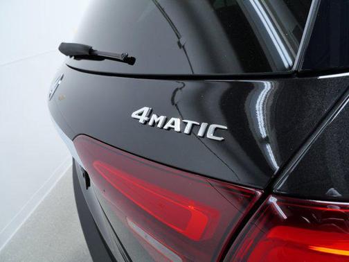 Black 2026 Mercedes-Benz GLE 450e 4MATIC