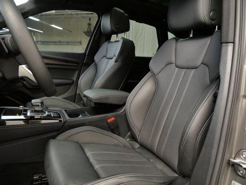 2025 Audi Q5 55 S line Premium Plus