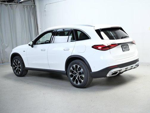 2025 Mercedes-Benz GLC 350e Base