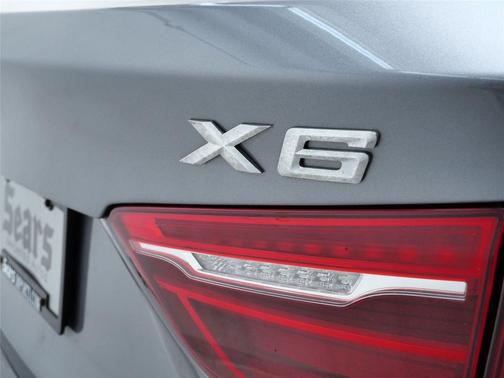 2018 BMW X6 xDrive50i