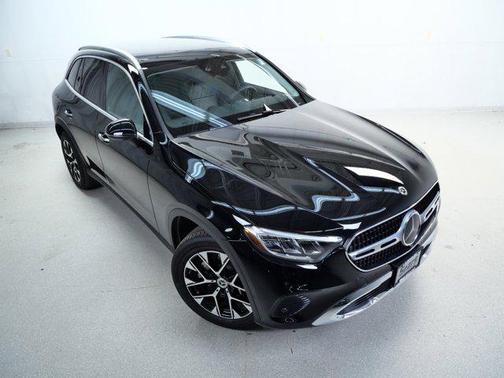 2025 Mercedes-Benz GLC 350e Base
