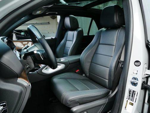 2025 Mercedes-Benz GLE 450 4MATIC