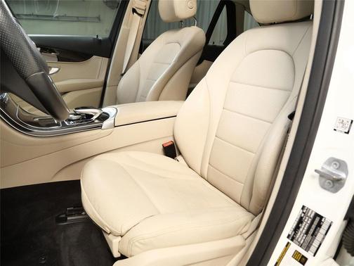 2016 Mercedes-Benz GLC 300 4MATIC