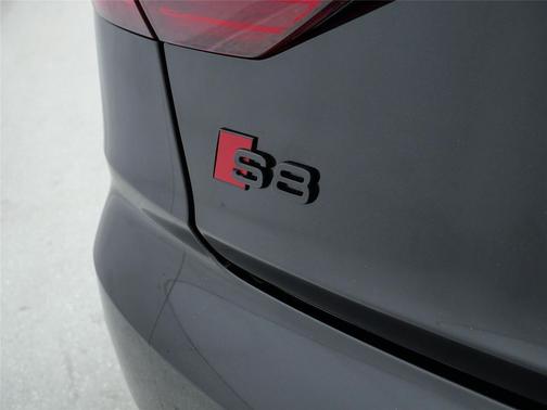 2023 Audi S8 4.0T