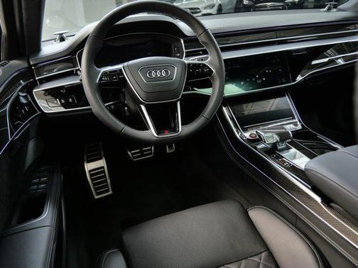 2023 Audi S8 4.0T