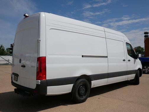 2025 Mercedes-Benz Sprinter 2500 High Roof