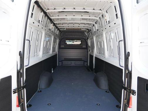 2025 Mercedes-Benz Sprinter 2500 High Roof