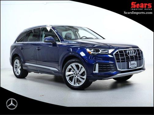 2023 Audi Q7 45 Premium