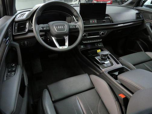 2024 Audi Q5 e 55 S line Premium Plus