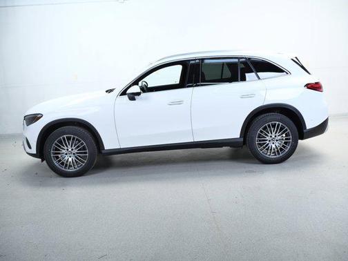 2026 Mercedes-Benz GLC 300 4MATIC