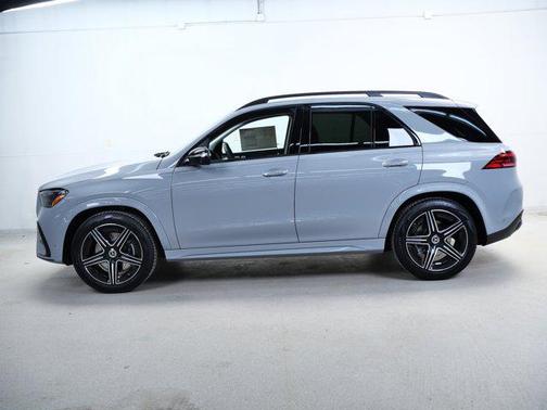 MANUFAKTUR Alpine Grey 2026 Mercedes-Benz GLE 350 4MATIC