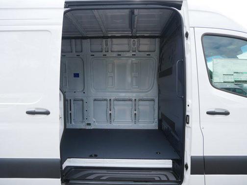 2025 Mercedes-Benz Sprinter 2500 High Roof