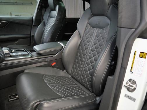 2023 Audi SQ8 4.0T Prestige
