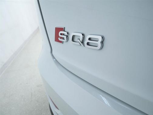 2023 Audi SQ8 4.0T Prestige