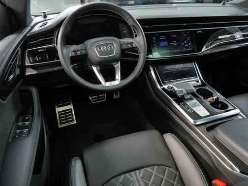 2023 Audi SQ8 4.0T Prestige