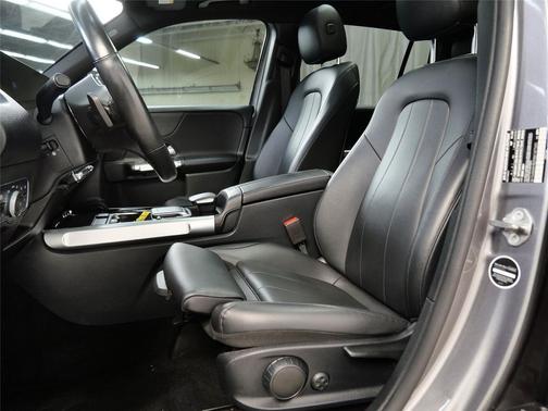 2022 Mercedes-Benz GLB 250 4MATIC